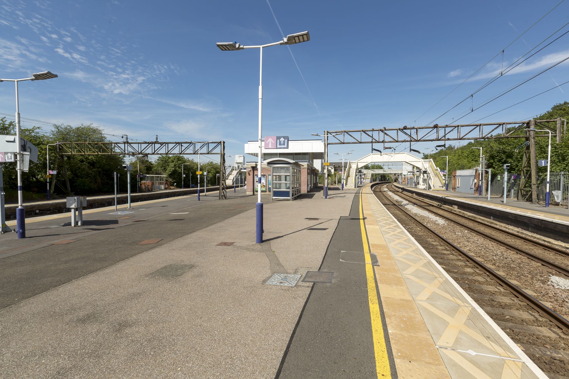  66cf41b218939 66cf41b21893a1030 Basildon Essex Pitsea Pitsea (station) Station.jpg