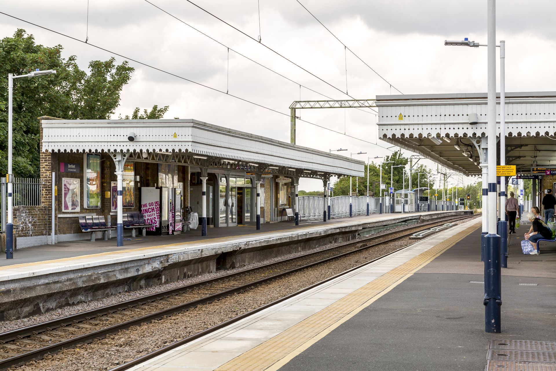  66cf41e5a5c46 66cf41e5a5c48940 Benfleet Benfleet (station) Essex Station.jpg