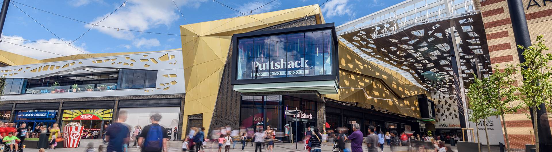 Lakeside shopping centre view of Puttshack mini golf